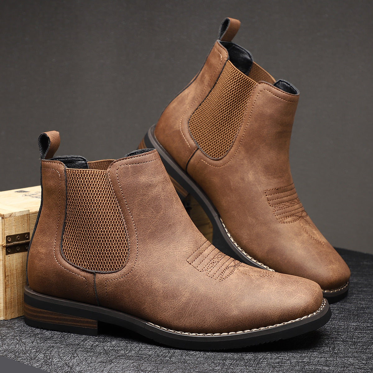 STRATHMORE ANKLE BOOT